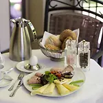 Mainpromenade ***s Отель